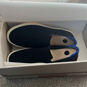 Brand new in box Rothy’s city sneakers. Size 7.5